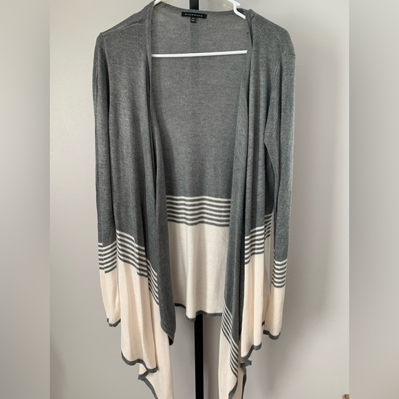 Staccato Waterfall Cardigan - Picture 5 of 16